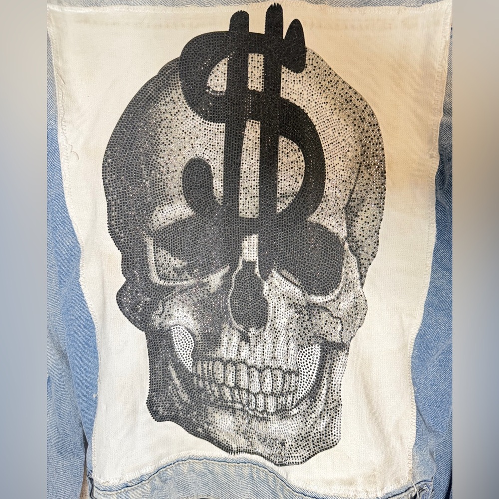 NWOT Heads or Tails Skull Dollar Sign Denim Jacket Med.🔥SALE $51 till Sun. - Picture 4 of 8